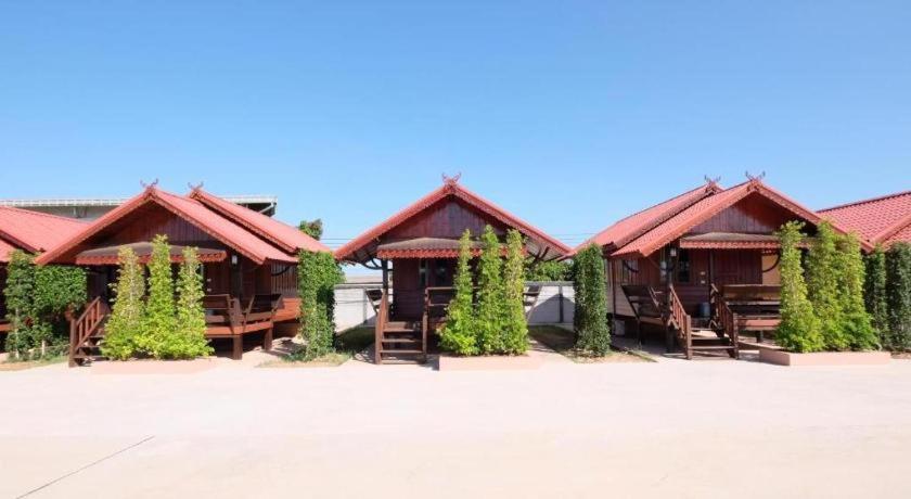 Prakaithong Hotel Amphoe Sawang Daen Din Exterior foto